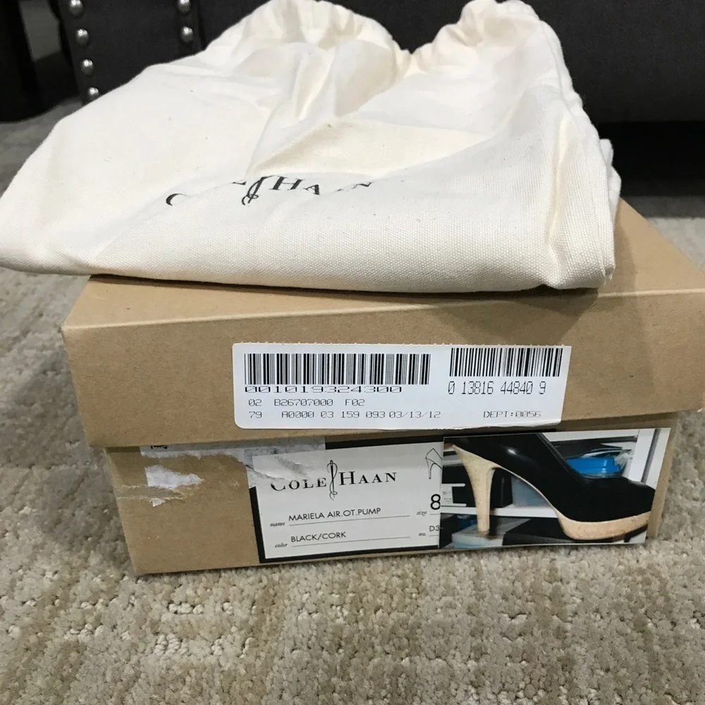 Cole Haan Black Patent Pumps (Mariela Air) Size 8